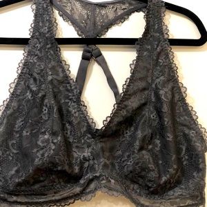 SAVAGE X FENTY BRALETTE 2x